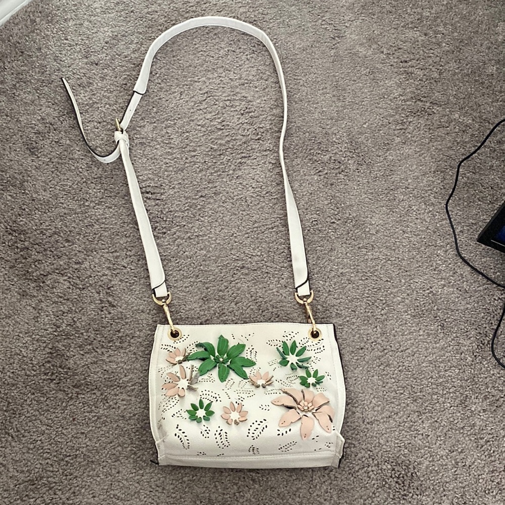 Chinese Laundry Cross Body Bag
